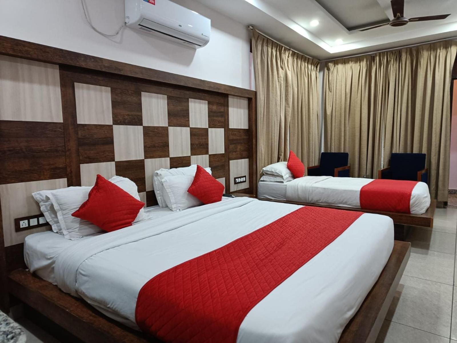 King Castle Mcleodganj-Centrally Heated And Air Cooled- Near Mall Road - Free Parking Dharamsala Zewnętrze zdjęcie