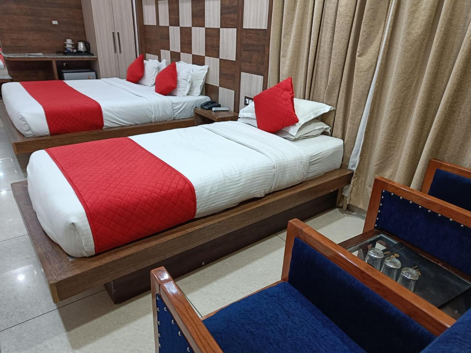 King Castle Mcleodganj-Centrally Heated And Air Cooled- Near Mall Road - Free Parking Dharamsala Zewnętrze zdjęcie