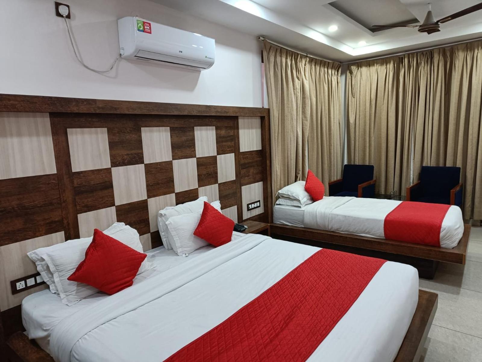 King Castle Mcleodganj-Centrally Heated And Air Cooled- Near Mall Road - Free Parking Dharamsala Zewnętrze zdjęcie
